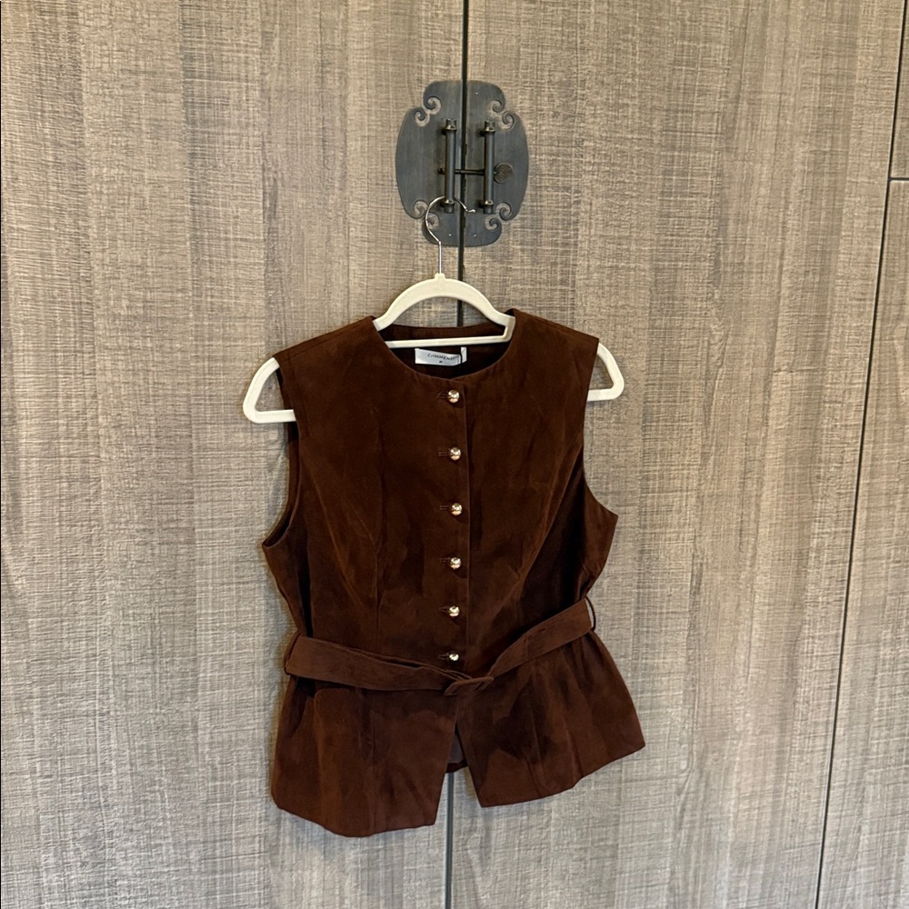 Commense Suede Effect Vest with Belt - Picture 8 of 17